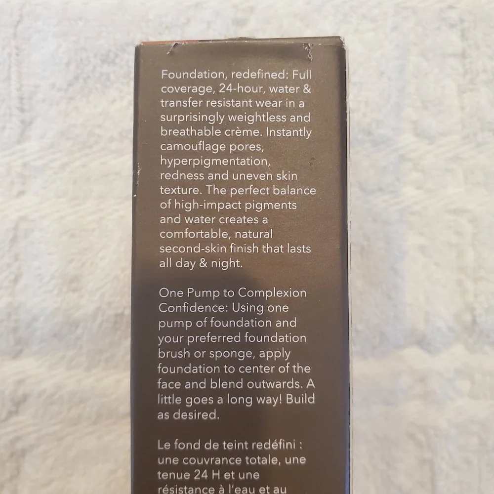 BECCA | 24 Hour Foundation - Cardamom
